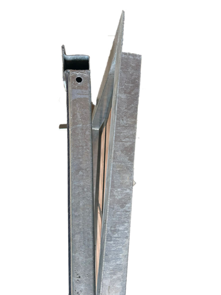 Détail fenêtre de box cheval - LCI Cheval