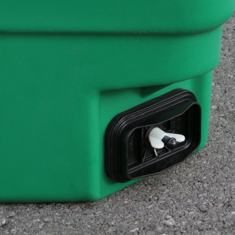 Abreuvoir à niveau constant PREBAC La Buvette pour chevaux