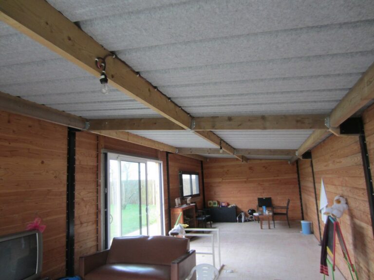 Club house sur mesure en bois Douglas 48 mm LCI Cheval