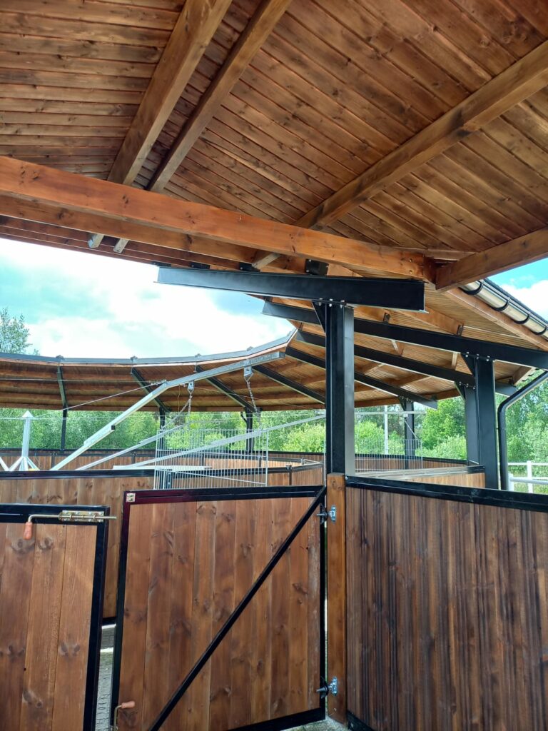 Toiture en bois personnalisée du marcheur PRESTIGE