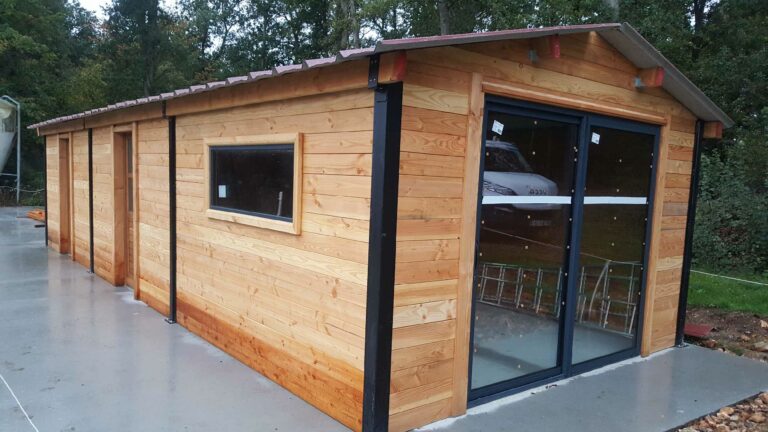 Club house sur mesure en bois Douglas 48 mm LCI Cheval