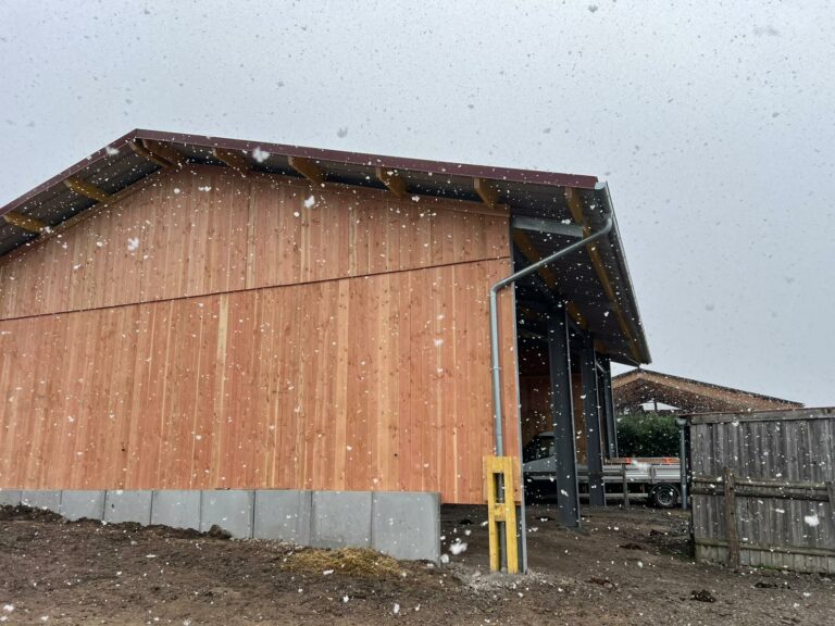 Hangar de stockage LCI Cheval