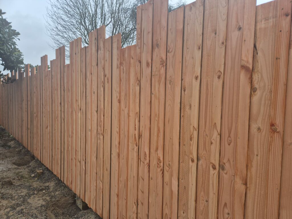 Claustra en bois Douglas