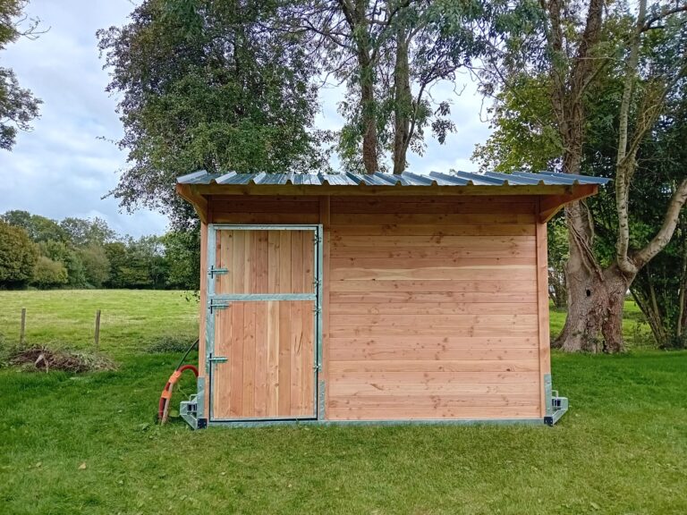 Box déplaçable en bois Douglas sans permis de construire